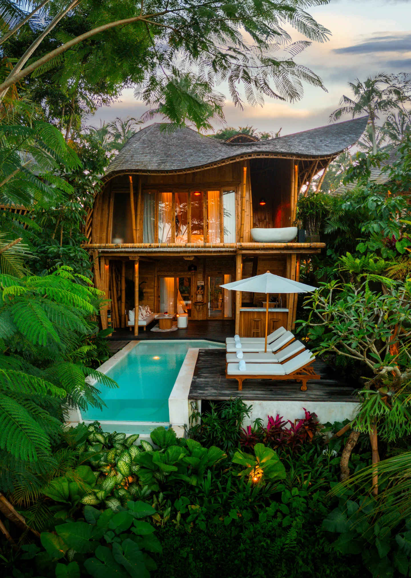 villa 7 exterior