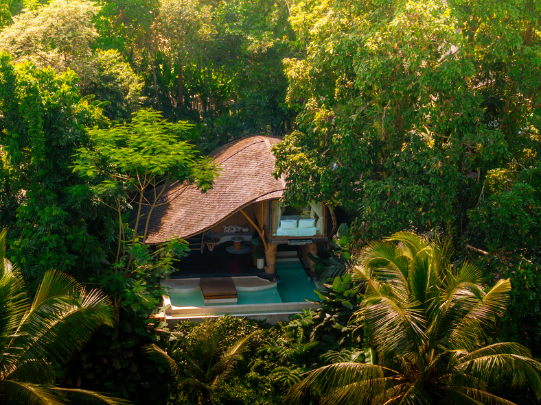 Sawah View Villa front-view Bambootel